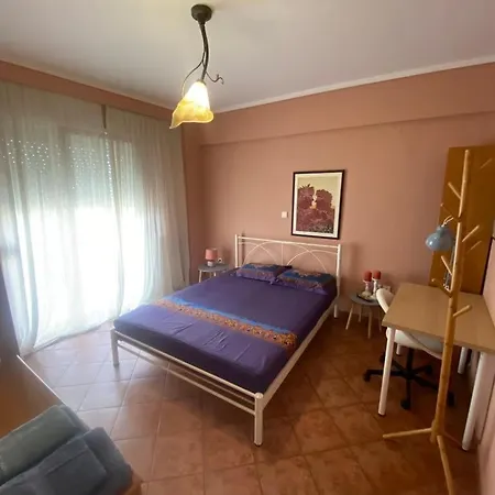 Appartamento όμορφο, άνετο ζεστά διακοσμημένο *