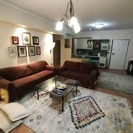 όμορφο, άνετο ζεστά διακοσμημένο Apartment Thermi